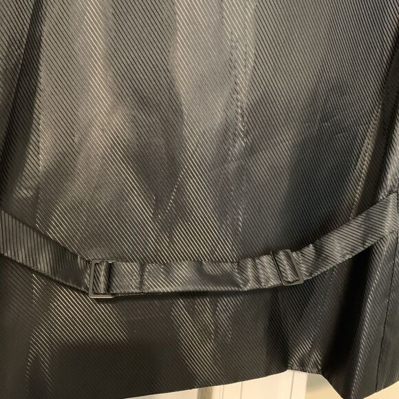 Oleg Cassini Mens Silk Tuxedo Vest Cherry Red Size Small 100% Silk - Picture 3 of 10